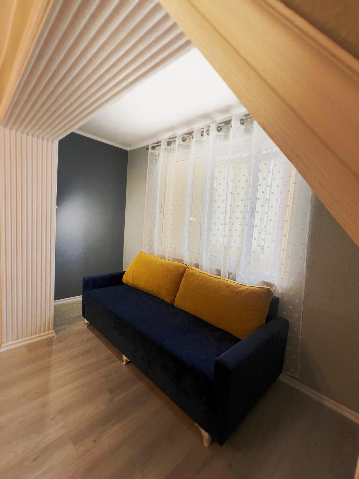 Joyful Apartment Tirana Esterno foto